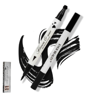 Delineador Líquido - Ever Beauty l Compra desde S/199.99 en Belleza y llévate 1 GRATIS + Envío